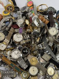腕時計 ジャンク まとめのYahoo!オークション(旧ヤフオク!)の相場 