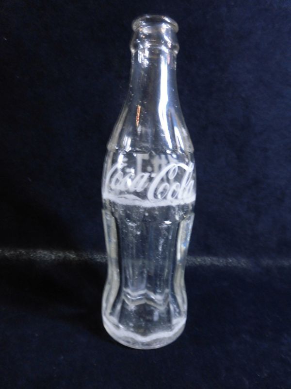 コカコーラ　ボトル　瓶　登録商標エンボス　カタカナ実質日本初代　1960年製 コカコーラ瓶 1960年代 透明 カタカナで「コカコーラ」 激レア(コカ
