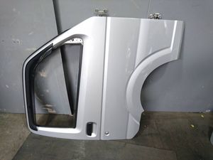 右フロントドアの値段と価格推移は？｜1458件の売買データから右