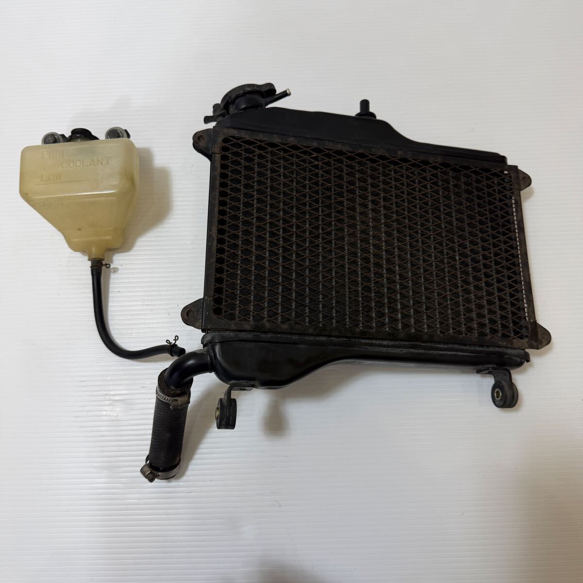 ヤマハ TZR250 1KT 純正 ラジエーター リザーブタンク 当時物 希少 旧