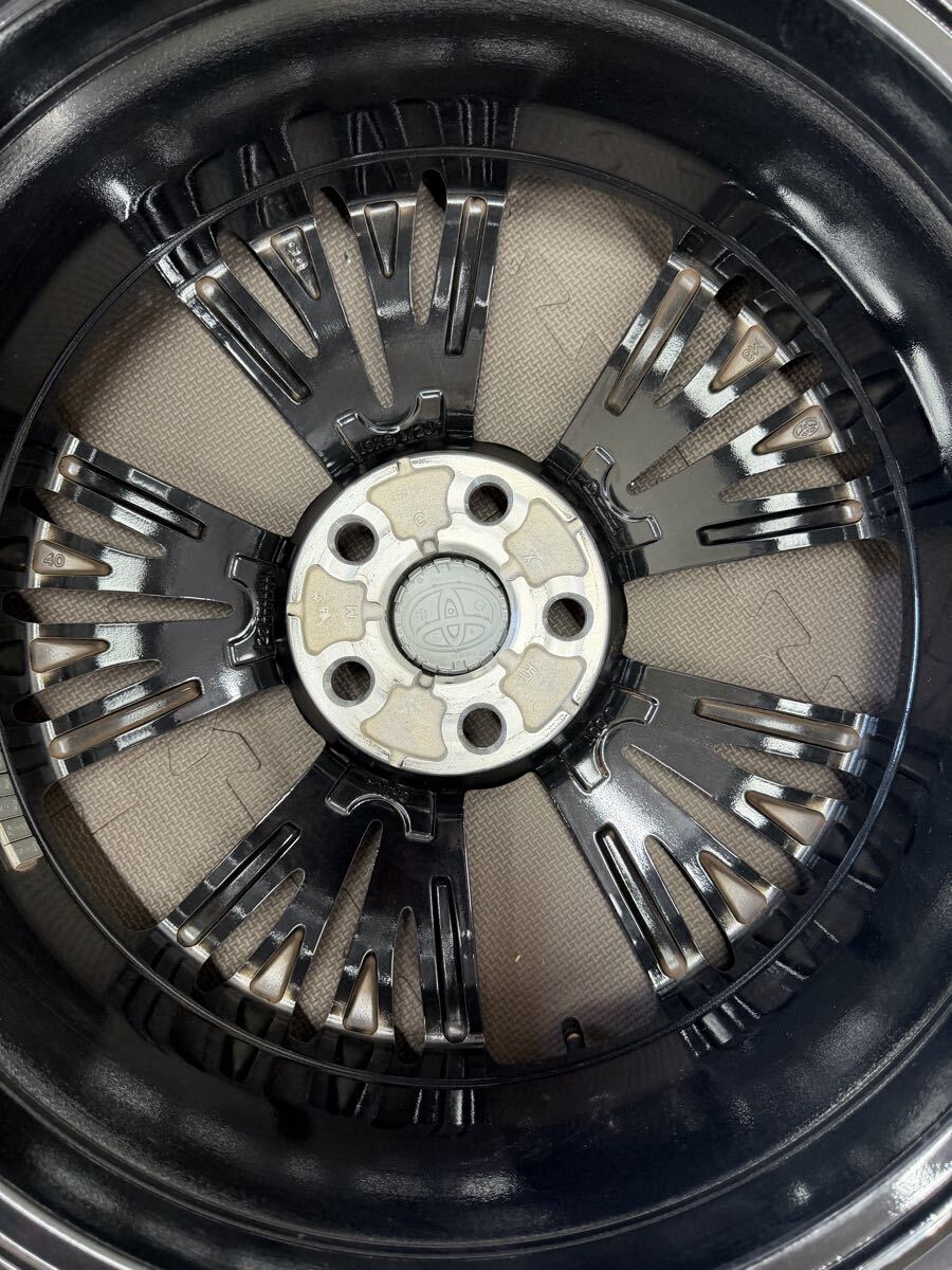 ☆美品☆ トヨタ 新型 プリウス 60系 純正 19インチ 6.5J PCD114.3 5穴
