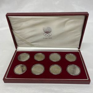 韓国 100 硬貨 1988のYahoo!オークション(旧ヤフオク!)の相場・価格を