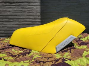 ディオ AF18 シートのYahoo!オークション(旧ヤフオク!)の相場・価格を