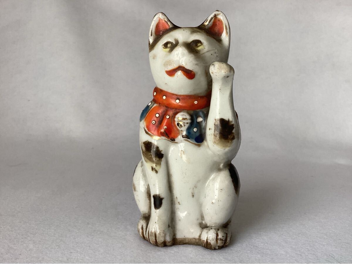 時代物/古い招き猫/色絵金彩/汚れているけど無傷品/招き猫/磁器人形