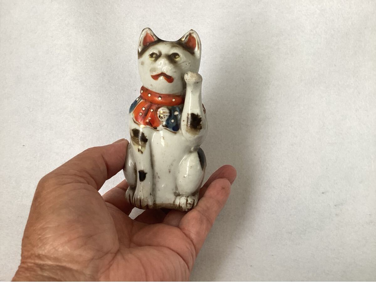 時代物/古い招き猫/色絵金彩/汚れているけど無傷品/招き猫/磁器人形