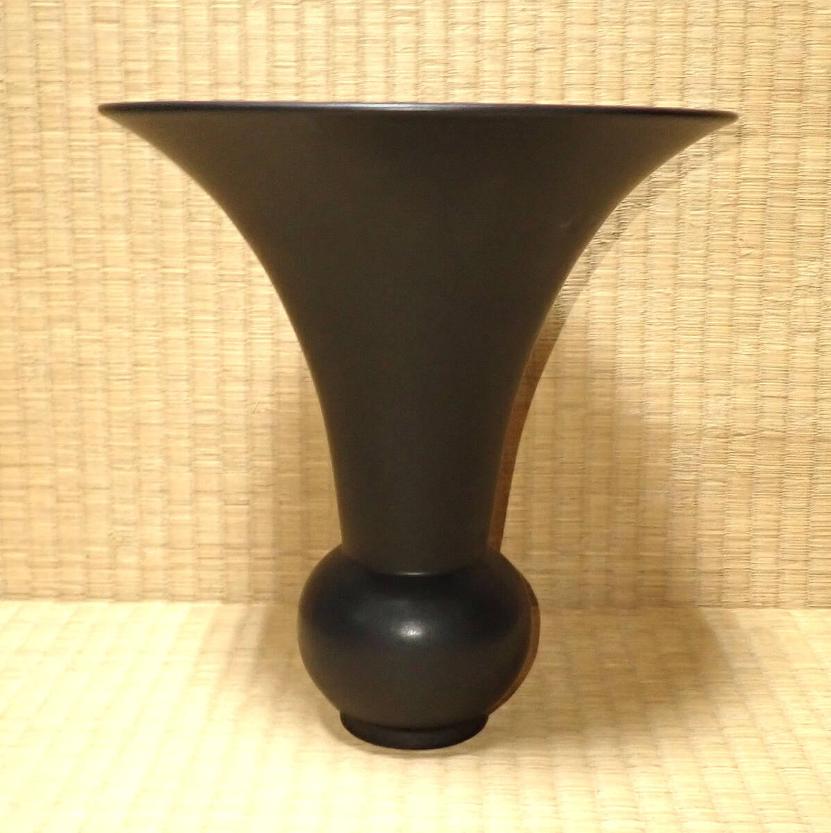 いけばな 池坊 立花入門カリキュラム 指定花器 専用剣山付き】陶器製