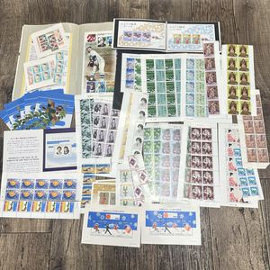 T9】 切手 総額 23,750円 まとめ 札幌オリンピック 天皇陛下御在位50周年 シート バラ 大量 記念切手 1972年 札幌オリンピック冬季大会記念・第19回国民体育大会記念・第 T9】 切手 総額 23,750円 まとめ 札幌オリンピック 天皇陛下御在位50周年 シート バラ 大量 記念切手 1972年 札幌オリンピック冬季大会記念・第19回国民体育大会記念・第
