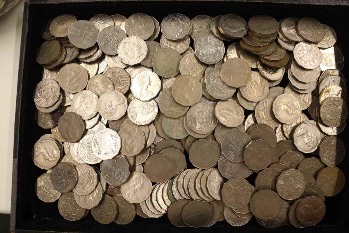 オーストラリア 硬貨50セントの値段と価格推移は？｜1件の売買データ