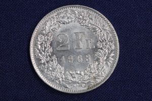 2フラン硬貨の値段と価格推移は？｜11件の売買データから2フラン硬貨の