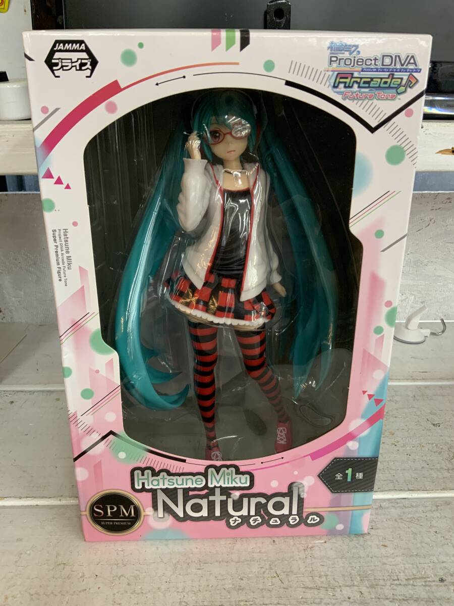 ナチュラル 初音ミクの値段と価格推移は？｜9件の売買データから
