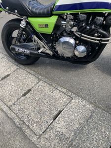 Z1 KERKERのYahoo!オークション(旧ヤフオク!)の相場・価格を見る