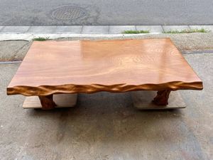 屋久杉 テーブルの値段と価格推移は？｜5件の売買データから屋久杉