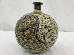 壺屋焼 花瓶の値段と価格推移は？｜27件の売買データから壺屋焼 花瓶の