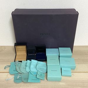 プラダ 空箱の値段と価格推移は？｜8件の売買データからプラダ 空箱の