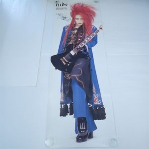 hide ポスターの値段と価格推移は？｜16件の売買データからhide