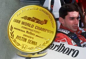 アイルトン・セナ　1988年　F1　ワールドチャンピオン　記念メダル 1988 F1の値段と価格推移は？｜100件の売買データから1988 F1の価値が