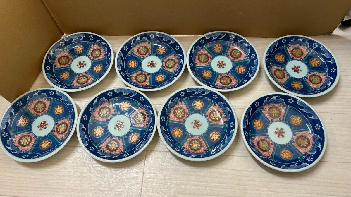 古伊万里 祥峰作の値段と価格推移は？｜1件の売買データから古伊万里