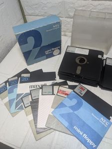 2Dフロッピーディスクの値段と価格推移は？｜3件の売買データから2D