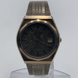 ラドー バルボアの値段と価格推移は？｜174件の売買データからラドー