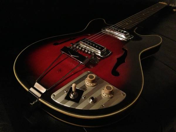 TEISCO テスコ EP-2L セミアコ ビザールギター レストアメンテ済(本体