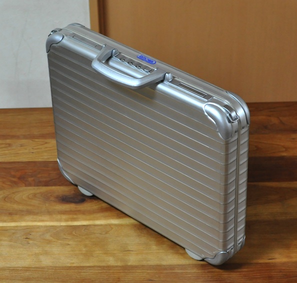 Rimowa Slim Attache Case リモワ アタッシュケース 【薄い！】(リモワ