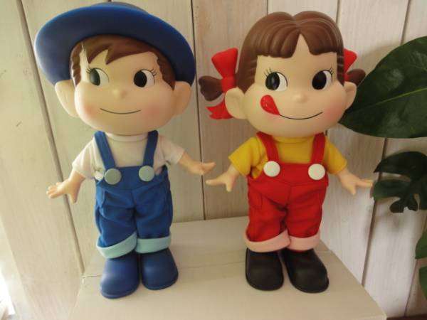 不二家 ペコちゃん人形ポコちゃん人形 26cm非売品 箱付レア ペコちゃん 売買されたオークション情報 Yahooの商品情報をアーカイブ公開 オークファン Aucfan Com