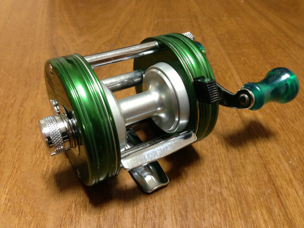 ABU 2500c 緑 美品 アブ 25c(アブガルシア)｜売買されたオークション