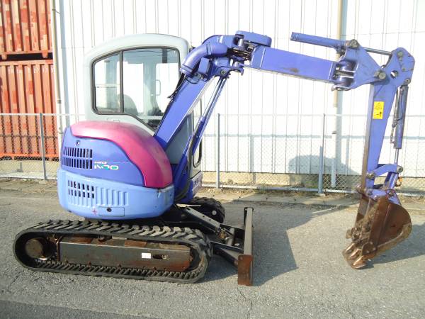 コマツ PC28UU-3 ミニショベル ユンボ 3tクラス キャビン付(建設機械 コマツ PC28UU-3 ミニショベル ユンボ 3tクラス キャビン付(建設機械