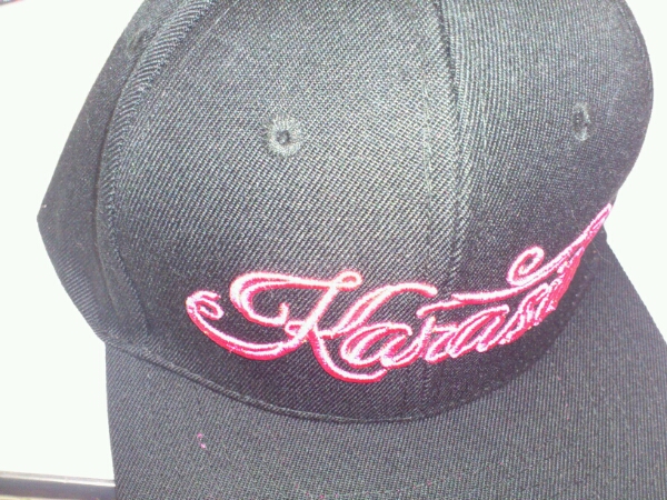 ☆KARA ジヨン 直筆サイン KARASIA キャップ☆(KARA)｜売買された 