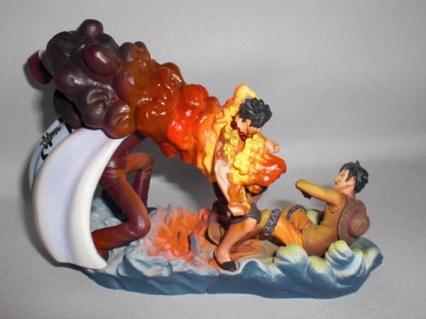 ONE PIECE ミニチュア　ルフィ　エース　ジオラマ エース/ルフィ/赤犬《ジオラマ》フィギュア ボーナスパーツ(ポートガス