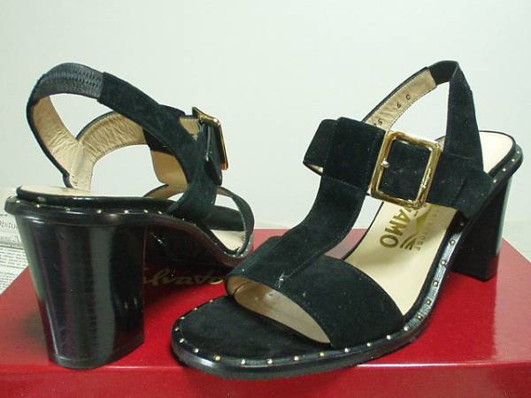 未使用 フェラガモ G鋲付高級ストラップサンダル 6C ブラック