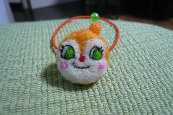 ハンドメイド☆羊毛フェルト☆ドキンちゃん風 ヘアゴム(キャラクター