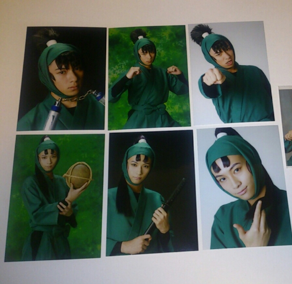 ミュージカル忍たま 写真 荒牧慶彦 小野一貴 食満 立花仙蔵 写真 売買されたオークション情報 Yahooの商品情報をアーカイブ公開 オークファン Aucfan Com