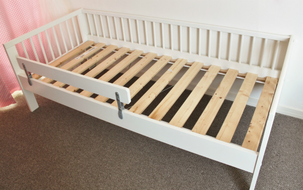 IKEA/イケア】美品 子供用ベッド+マットレス他セット/GULLIVER 