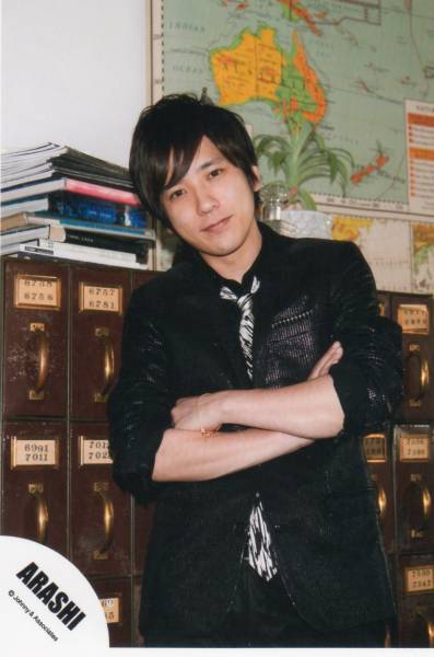 PARADOX LOVE 2013 ☆ 嵐 二宮和也 公式写真(嵐)｜売買された