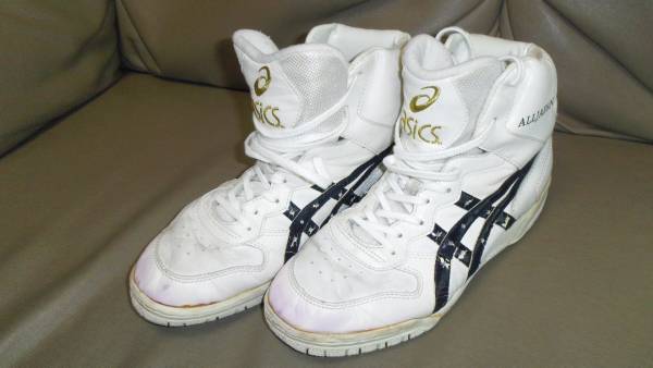 女子学生 Alljapan バスケ シューズ バッシュ 使用感あり 25 5cm 25 5cm 売買されたオークション情報 Yahooの商品情報をアーカイブ公開 オークファン Aucfan Com