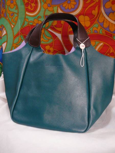 激安イタリア製　クルチアーニの未使用型押し革トート