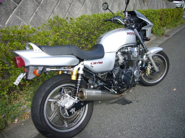 ホンダ CB750 RC42 オールペイント！ カスタム多数！(401cc-750cc 