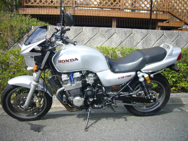 ホンダ CB750 RC42 オールペイント! カスタム多数!(401cc-750cc ホンダ CB750 RC42 オールペイント! カスタム多数!(401cc-750cc