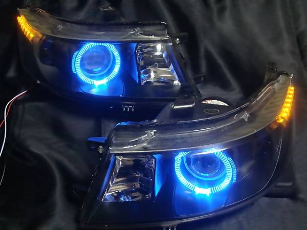 MH23SワゴンRスティングレー 青白切替イカリングHIDヘッドライト