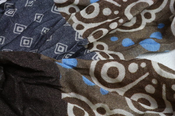 新品アルチザン+カラブレーゼ 高級ウールストール茶定価39900円