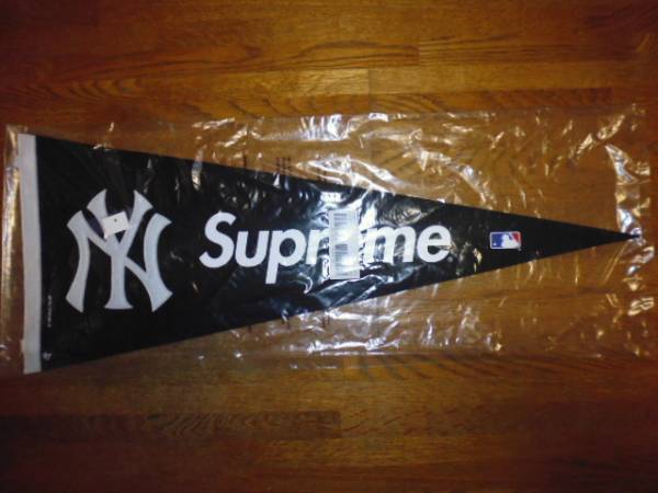 Supreme Yankees Pennant 黒 ヤンキース シュプリーム ペナント