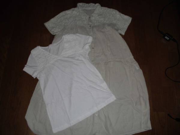 Pｈ　Bｌｕｅ　のレースチュニックとフリルTシャツ