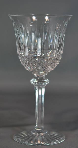 サンルイ　TOMMY有名な花びらカットの普通サイズのグラス１点