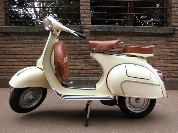 ヴィンテージ ベスパ150スタンダード ビンテージ ベスパ STD スタンダード 150cc レストア済 実働(ベスパ