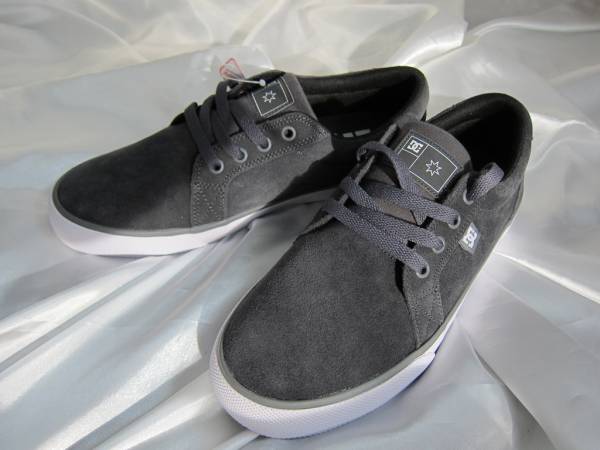 【新品】レザースニーカーDC　SHOESメンズシューズ Councils