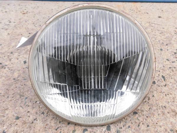 フィアット　124　スパイダー　キャレロヘッドライト　右側通　