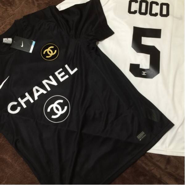 Chanel×Nike Tシャツ givenchy g-dragon 入手困難