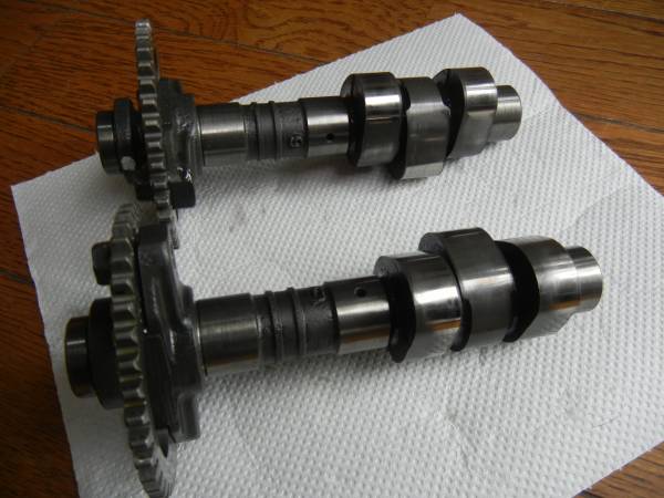 アフリカツイン　純正カムシャフト　ブロス