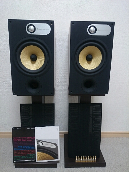 B&Wスピーカー685 スピーカースタンド・バナナプラグ付 中古品(B&W 